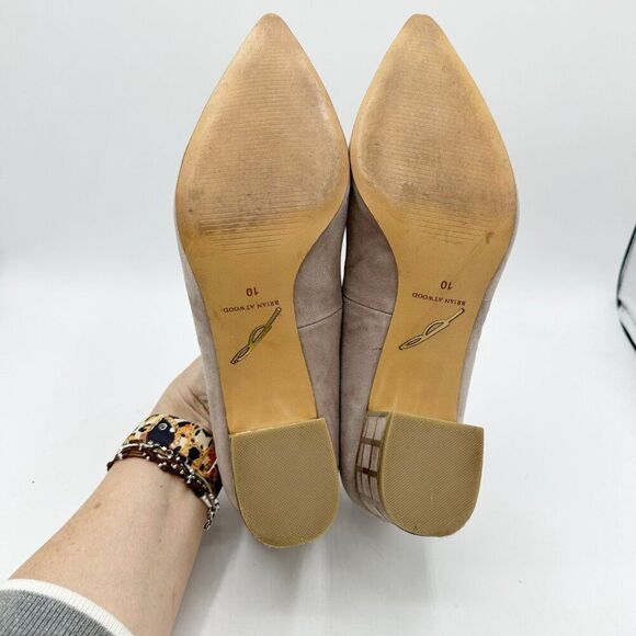 Brian Atwood‎ Karina Taupe Suede Block Heel Pumps With Gold Grid Heel Design 10 - Picture 11 of 16